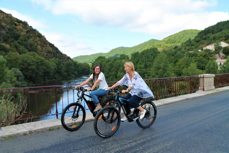 Balade en vélo électrique dans la Vallée du Tarn