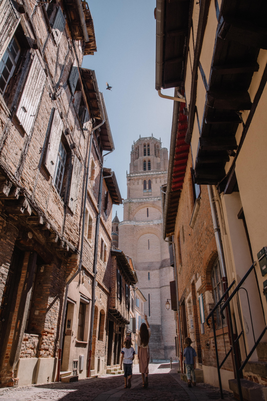 Albi et ses ruelles, un charme irrésistible (Crédit-photo : CDT L.Moreno)